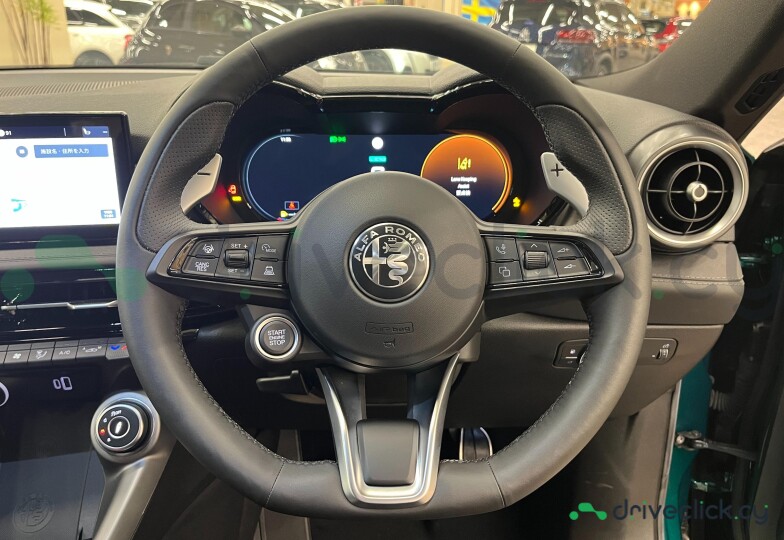 Alfa Romeo Tonale Green