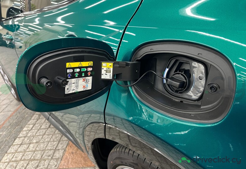 Alfa Romeo Tonale Green