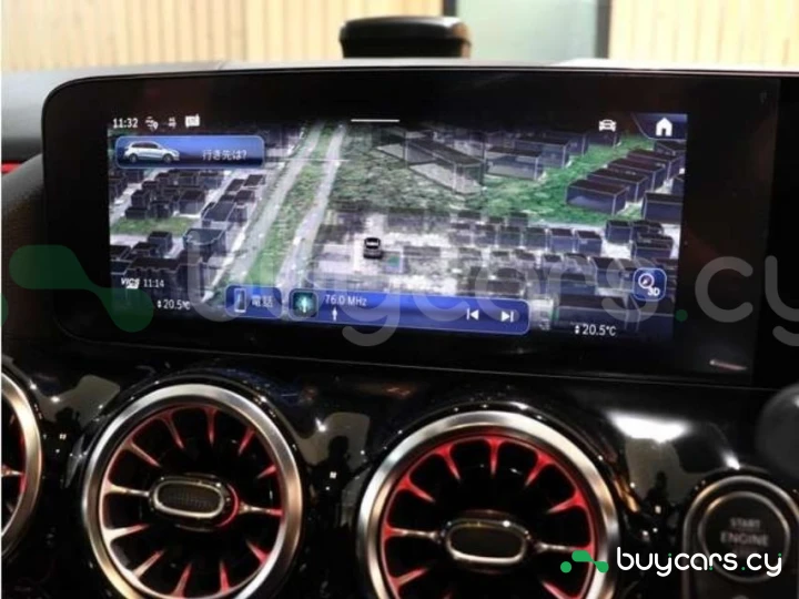 Mercedes B-class Pink