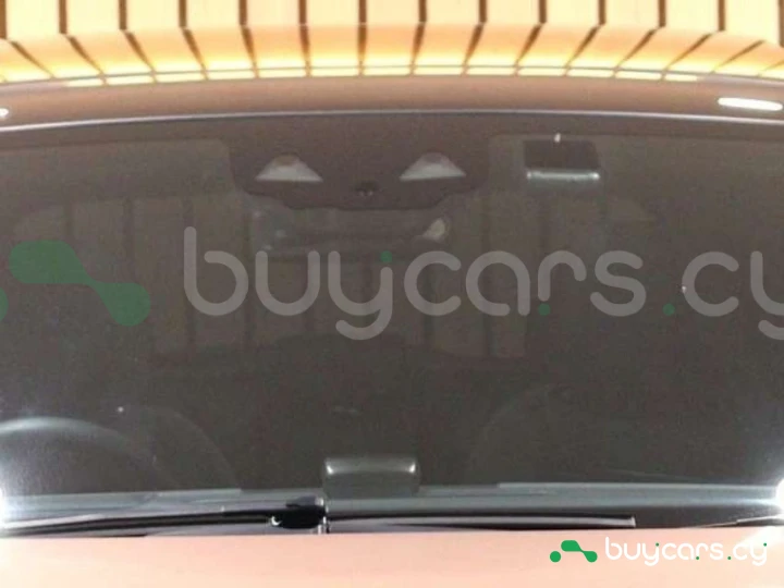 Mercedes B-class Pink