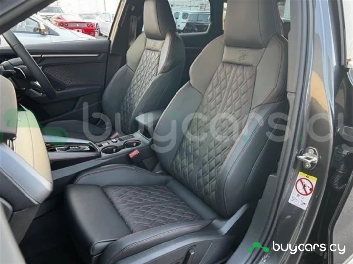 Audi S3 Черный