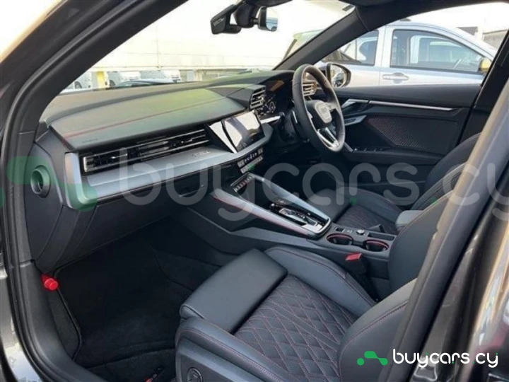 Audi S3 Черный