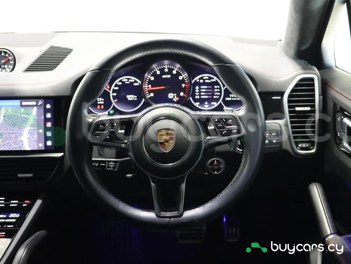 Porsche Cayenne Черный