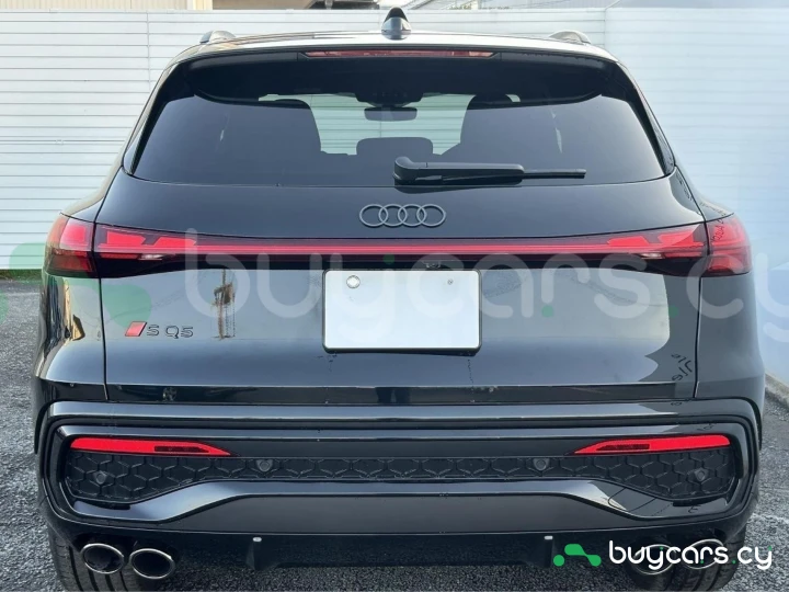 Audi SQ5 Black