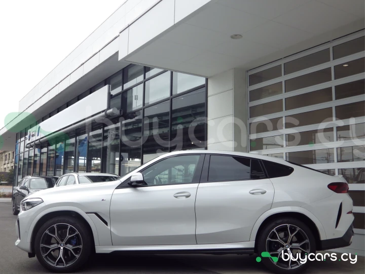 BMW X6 White