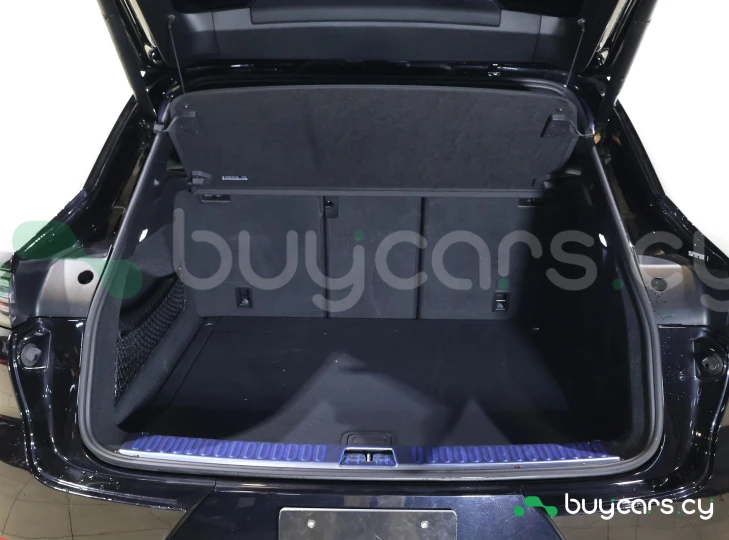 Porsche Cayenne Черный