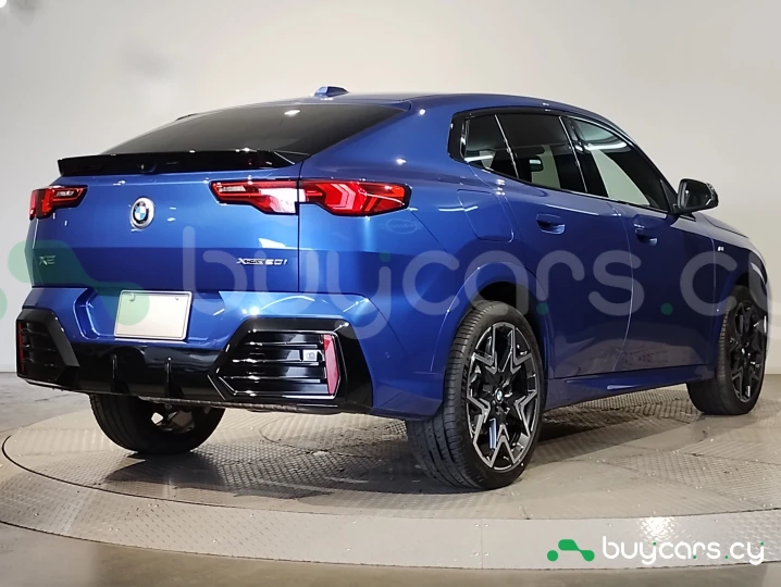 BMW X2 Синий