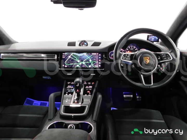 Porsche Cayenne Черный