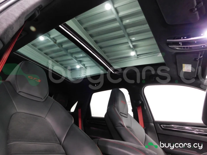 Porsche Cayenne Черный