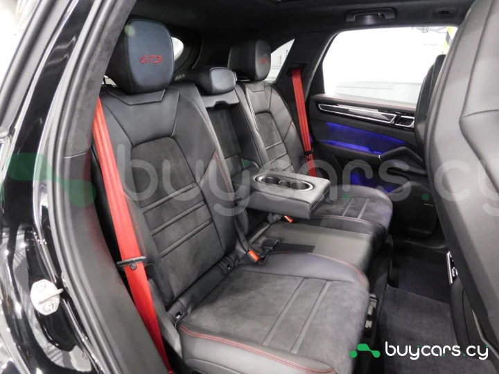 Porsche Cayenne Черный