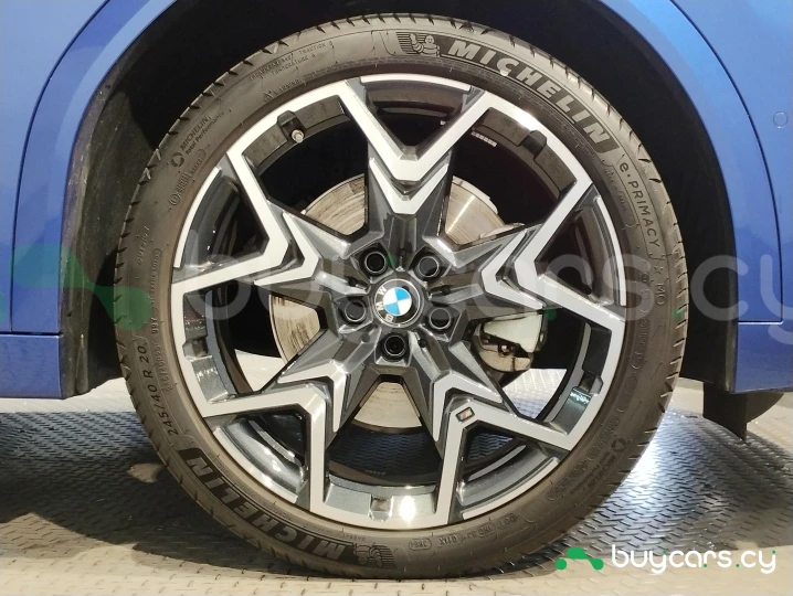 BMW X2 Синий