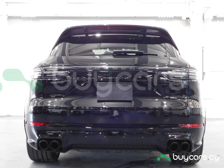 Porsche Cayenne Черный
