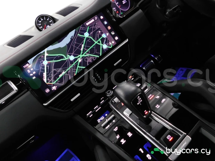 Porsche Cayenne Черный