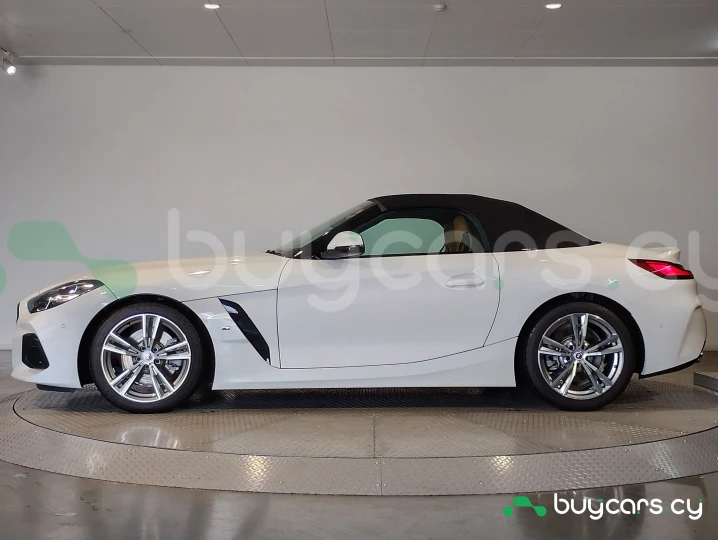 Mercedes Z4 Белый