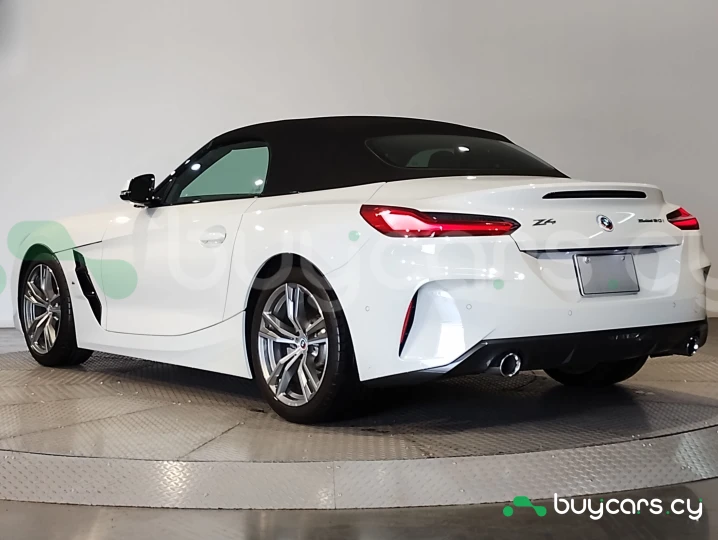 Mercedes Z4 Белый