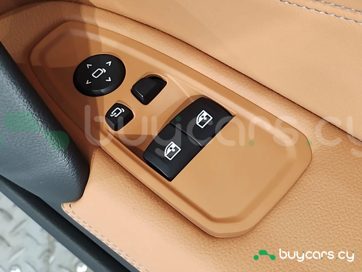 Mercedes Z4 Белый