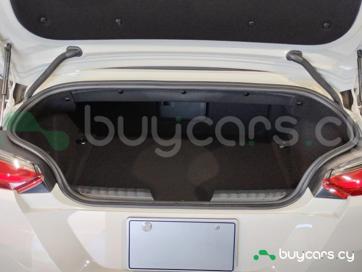 Mercedes Z4 Белый