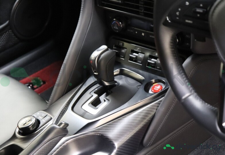 Nissan GT-R Grey