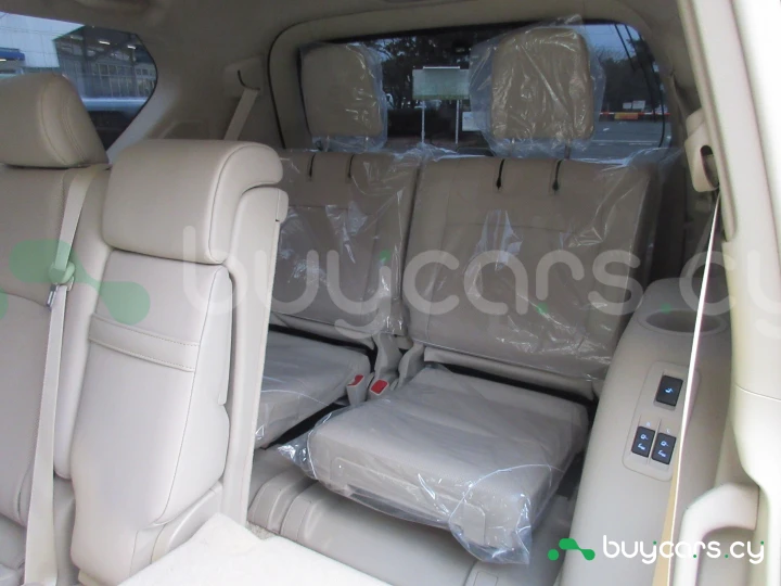 Toyota Land Cruiser Prado Red