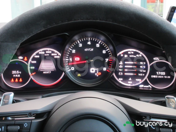 Porsche Panamera Белый