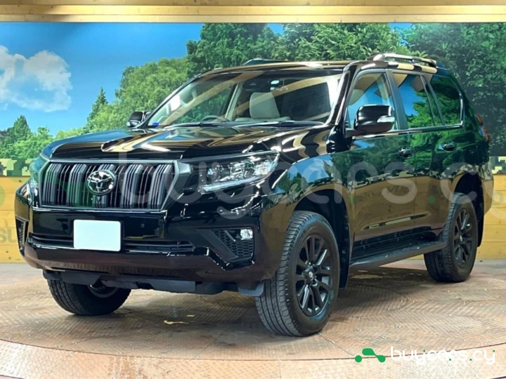 Toyota Land Cruiser Prado Черный