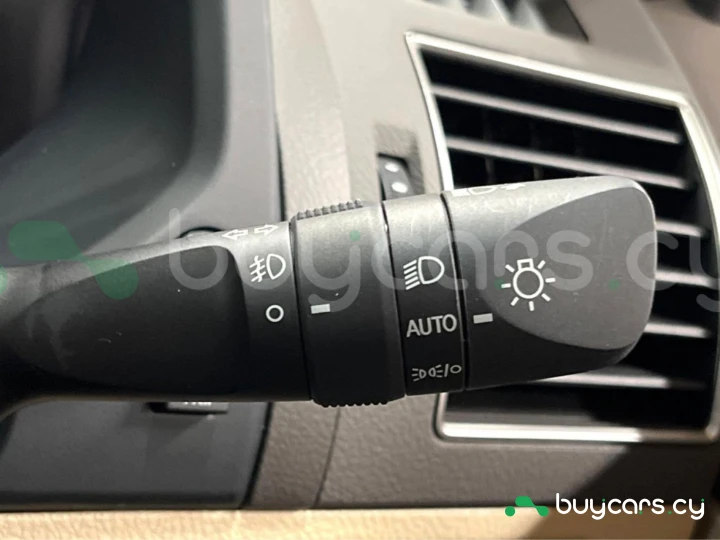 Toyota Land Cruiser Prado Черный