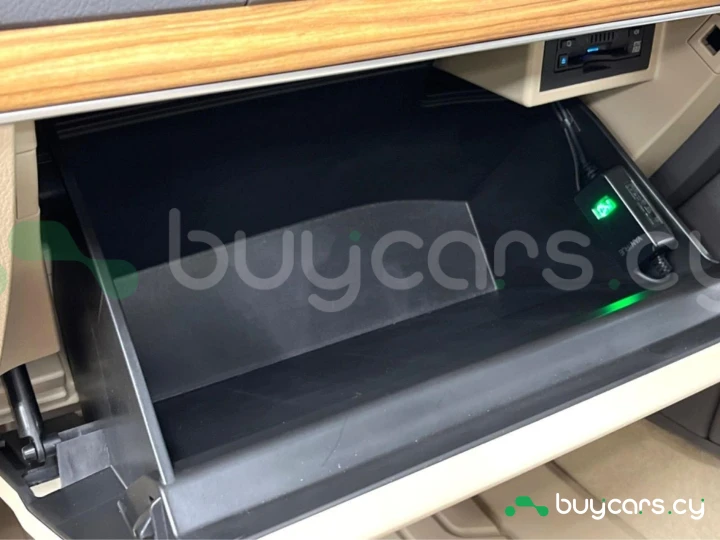 Toyota Land Cruiser Prado Черный