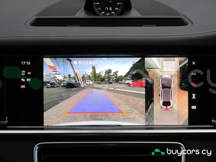 Porsche Panamera Белый