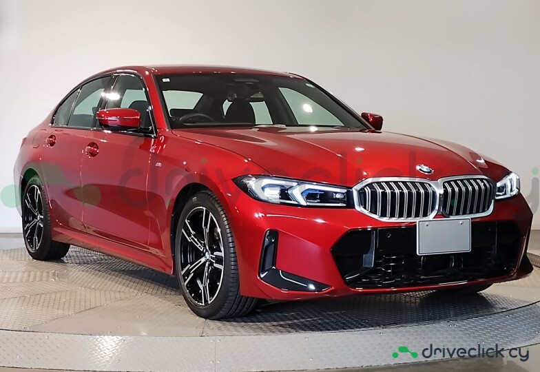 BMW 3 series Red
