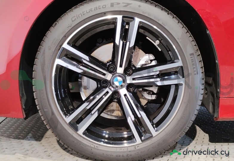 BMW 3 series Red