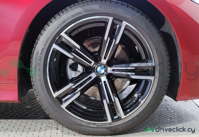 BMW 3 series Red