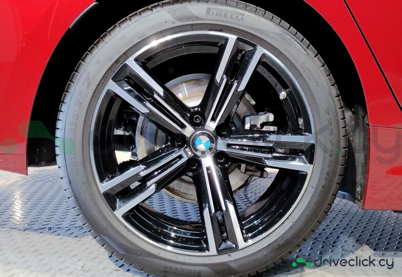 BMW 3 series Red