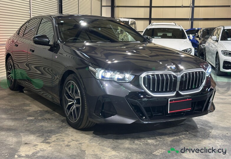 BMW 5 series Черный