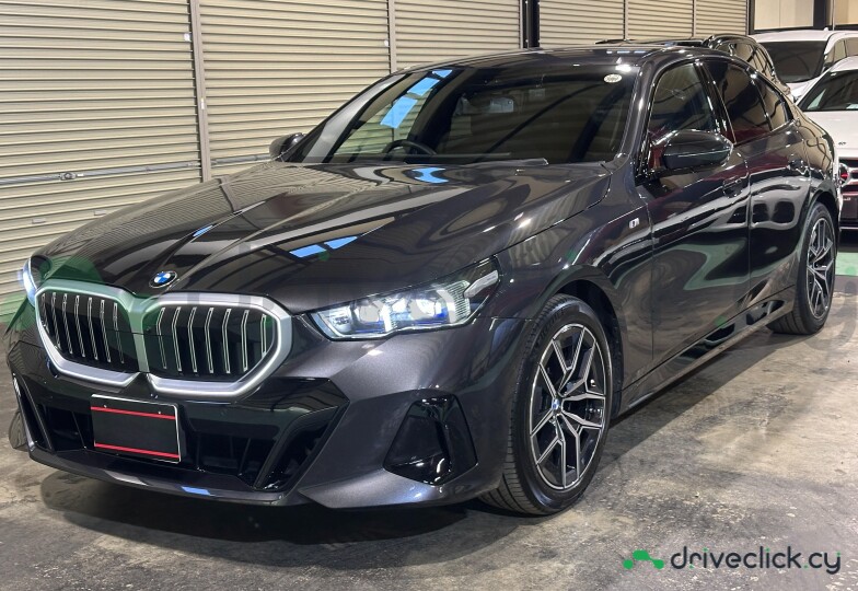 BMW 5 series Черный