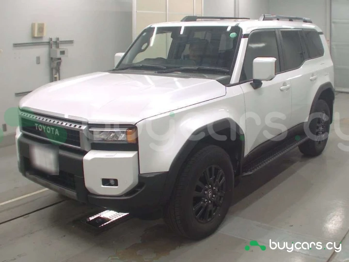 Toyota Land Cruiser 250 White