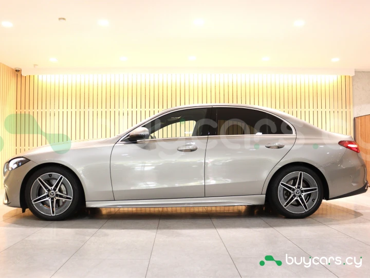 Mercedes C-class Розовый