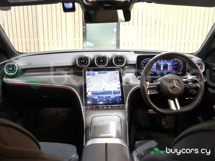 Mercedes C-class Розовый