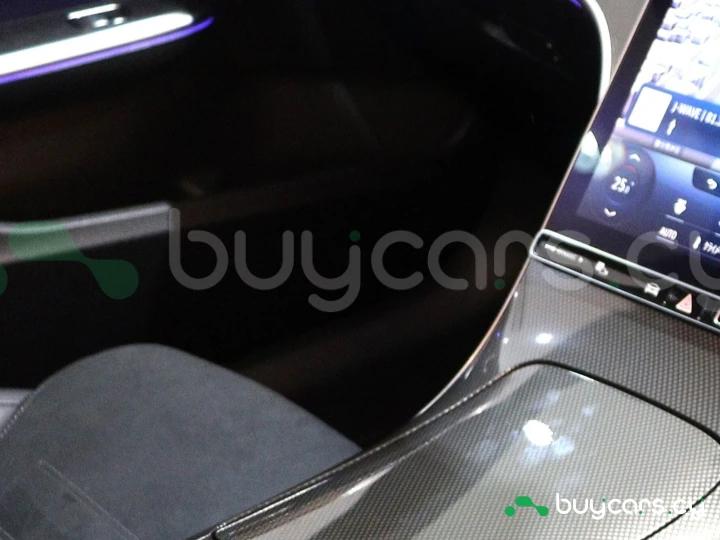 Mercedes C-class Розовый