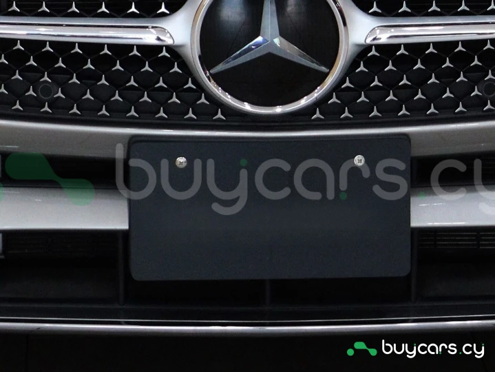 Mercedes C-class Розовый