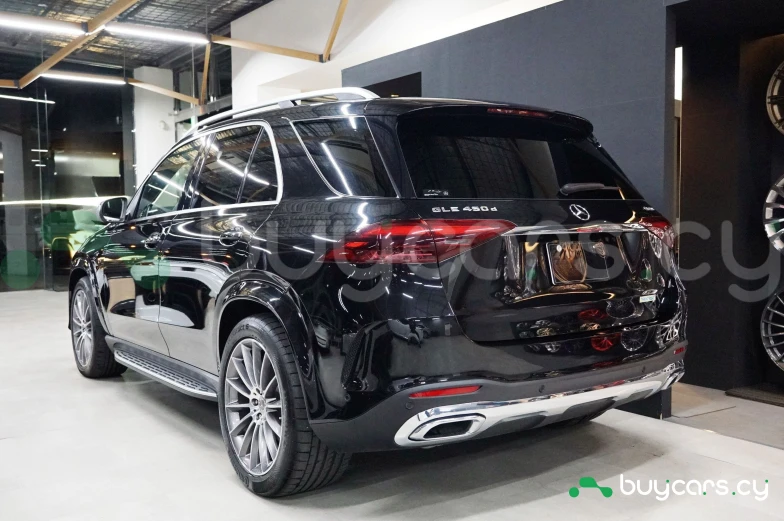 Mercedes GLE-class Черный