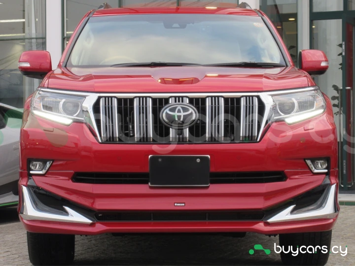 Toyota Land Cruiser Prado Red