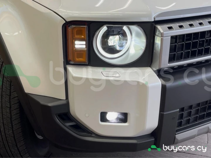 Toyota Land Cruiser 250 Белый