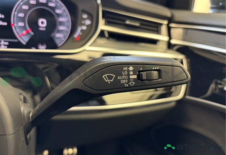 Audi A8 Black