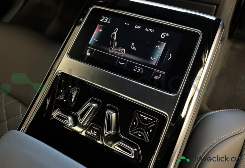Audi A8 Black