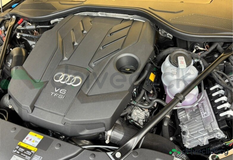 Audi A8 Black
