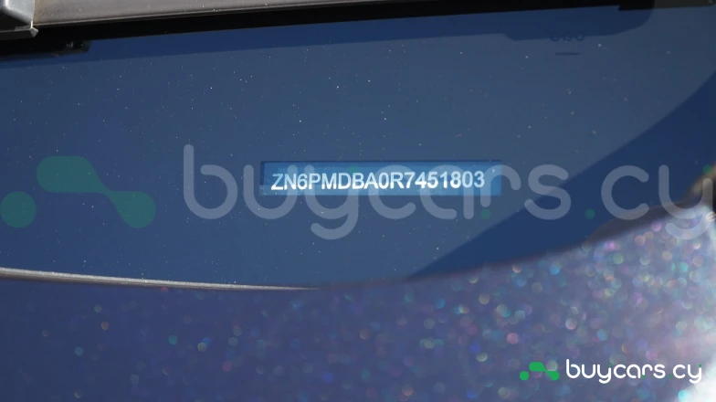 Maserati Grecale Черный