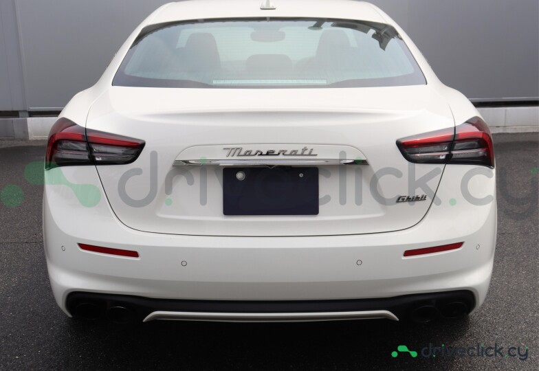 Maserati Ghibli White