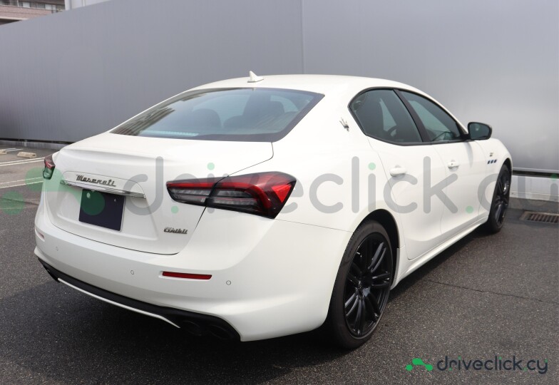 Maserati Ghibli White