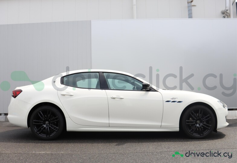 Maserati Ghibli White