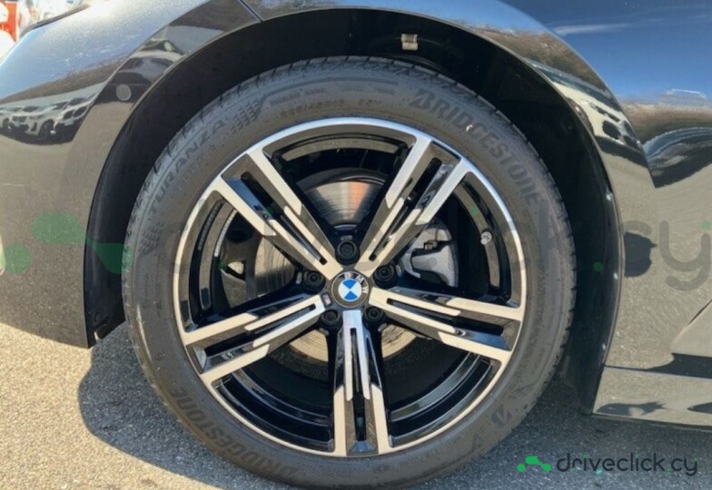 BMW 3 series Black